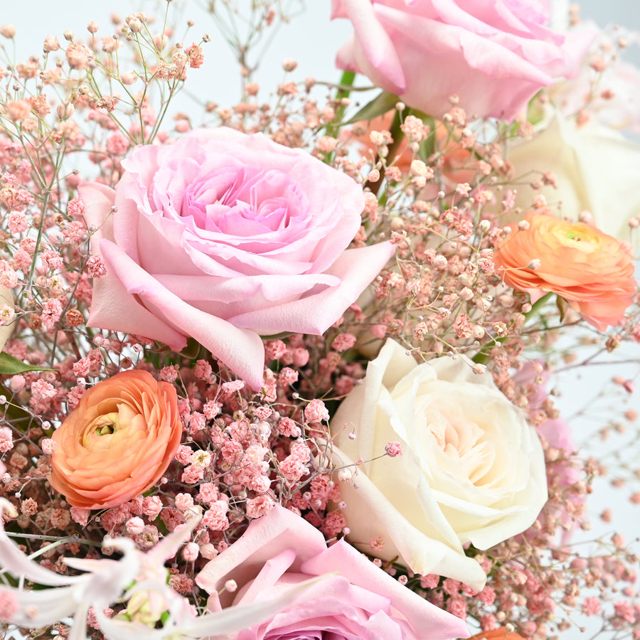 Pink Romance Valentine‘s Day Bouquet