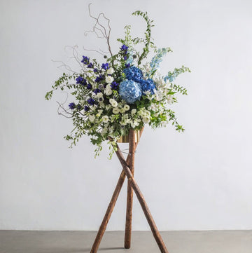 Pure Delight Flower Stand